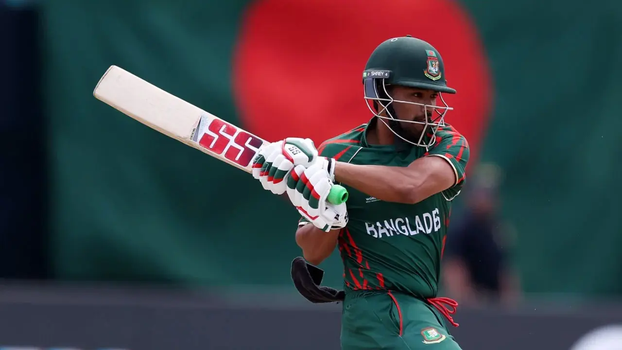 আক্ষেপ নিয়ে ফিরলেন শান্ত