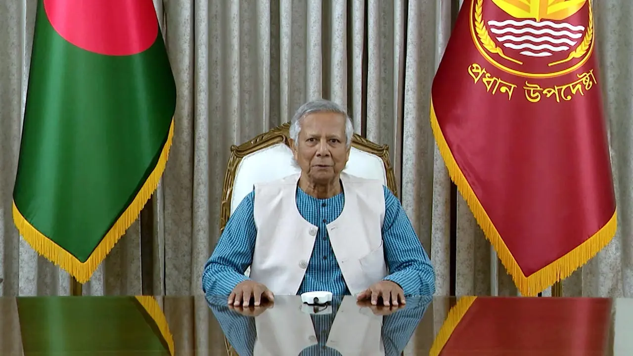 পতিত স্বৈরাচার পুলিশকে দলীয় কর্মীর মতো ব্যবহার করেছে : ড. ইউনূস