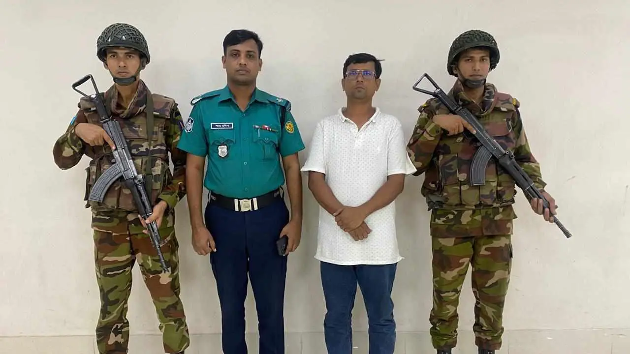 মাদক কারবারিদের গুলিতে গৃহবধূর মৃত্যু : ১৭ জনের নামে মামলা