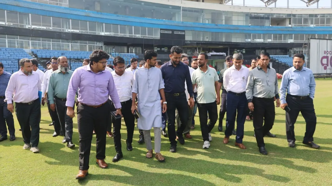 চট্টগ্রামের স্টেডিয়ামও সংস্কারের ঘোষণা ক্রীড়া উপদেষ্টার