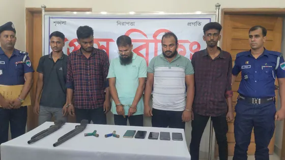 বাগেরহাটে আগ্নেয়াস্ত্রসহ ইউপি সদস্য হত্যা মামলার ৫ আসামি আটক