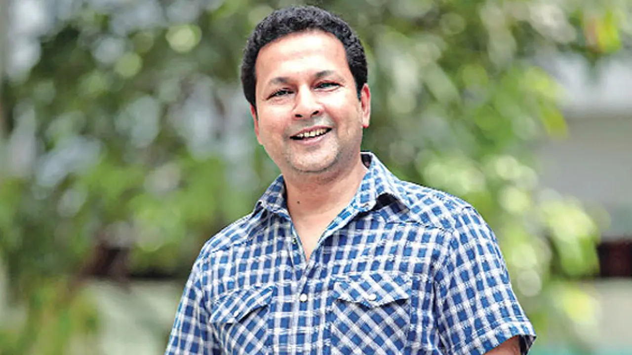 আমরা শিল্পী আমাদের সঙ্গে মানুষ ছবি তুলবে : বাপ্পারাজ