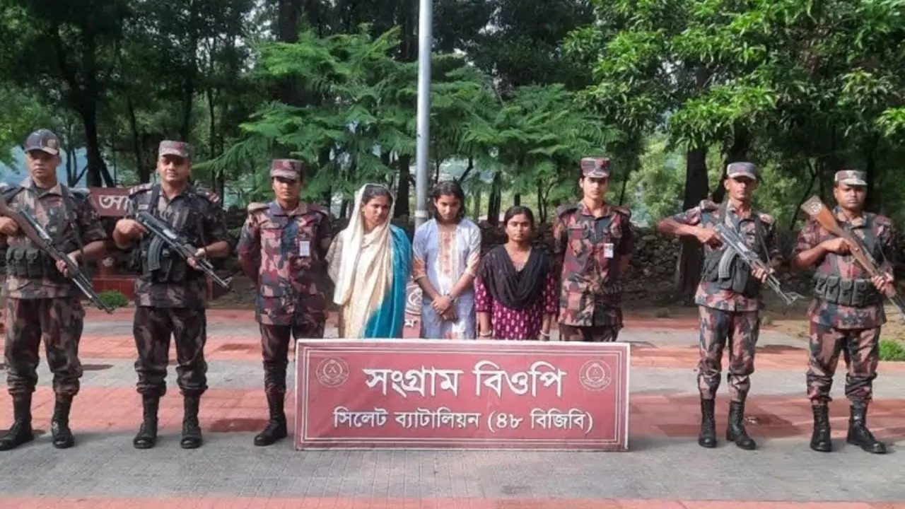 ভারতে অনুপ্রবেশের চেষ্টা, সীমান্তে তিন নারী আটক 