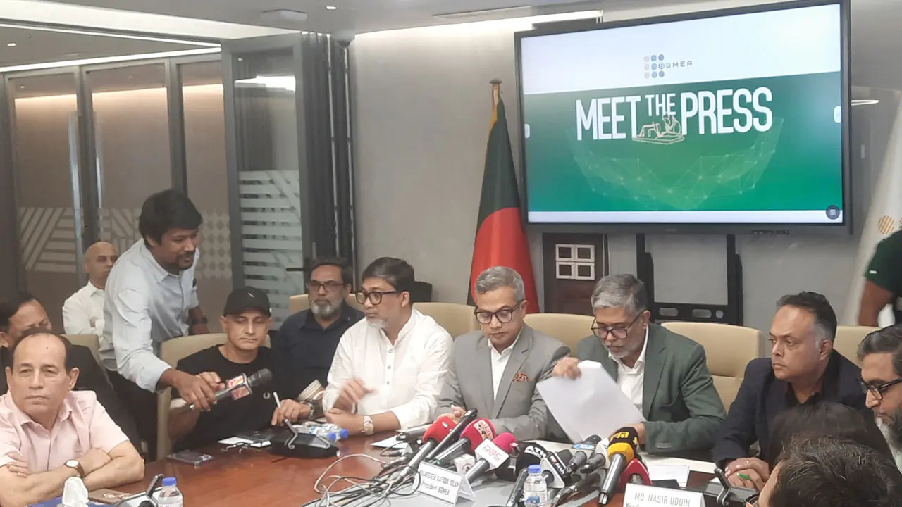 সরকার নির্ধারিত দামে টিসিবি পণ্য পাচ্ছেন ৪০ লাখ পোশাক শ্রমিক