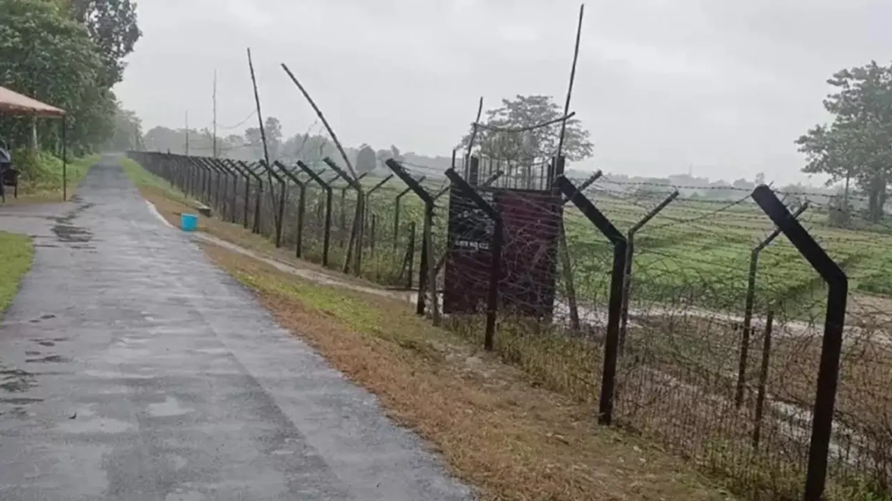 কুষ্টিয়া সীমান্তে সতর্কতা জারি করল বিজিবি