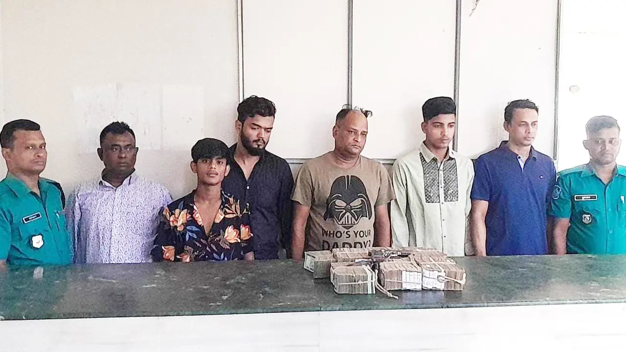 মিরপুরে অভিনব কায়দায় চাঁদাবাজি ও প্রতারণা, ৫৭ লাখ টাকা উদ্ধার