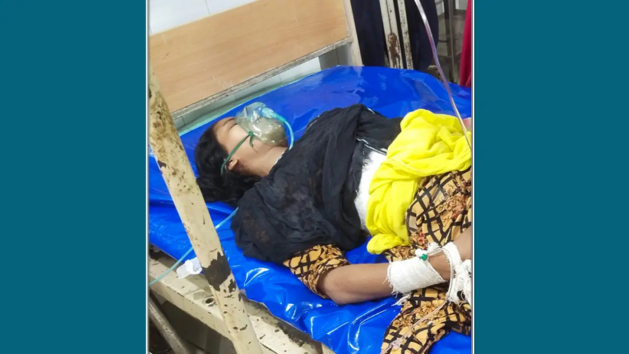 বকেয়া বেতনের দাবিতে আন্দোলনে গুলিবিদ্ধ সেই চম্পা মারা গেছেন