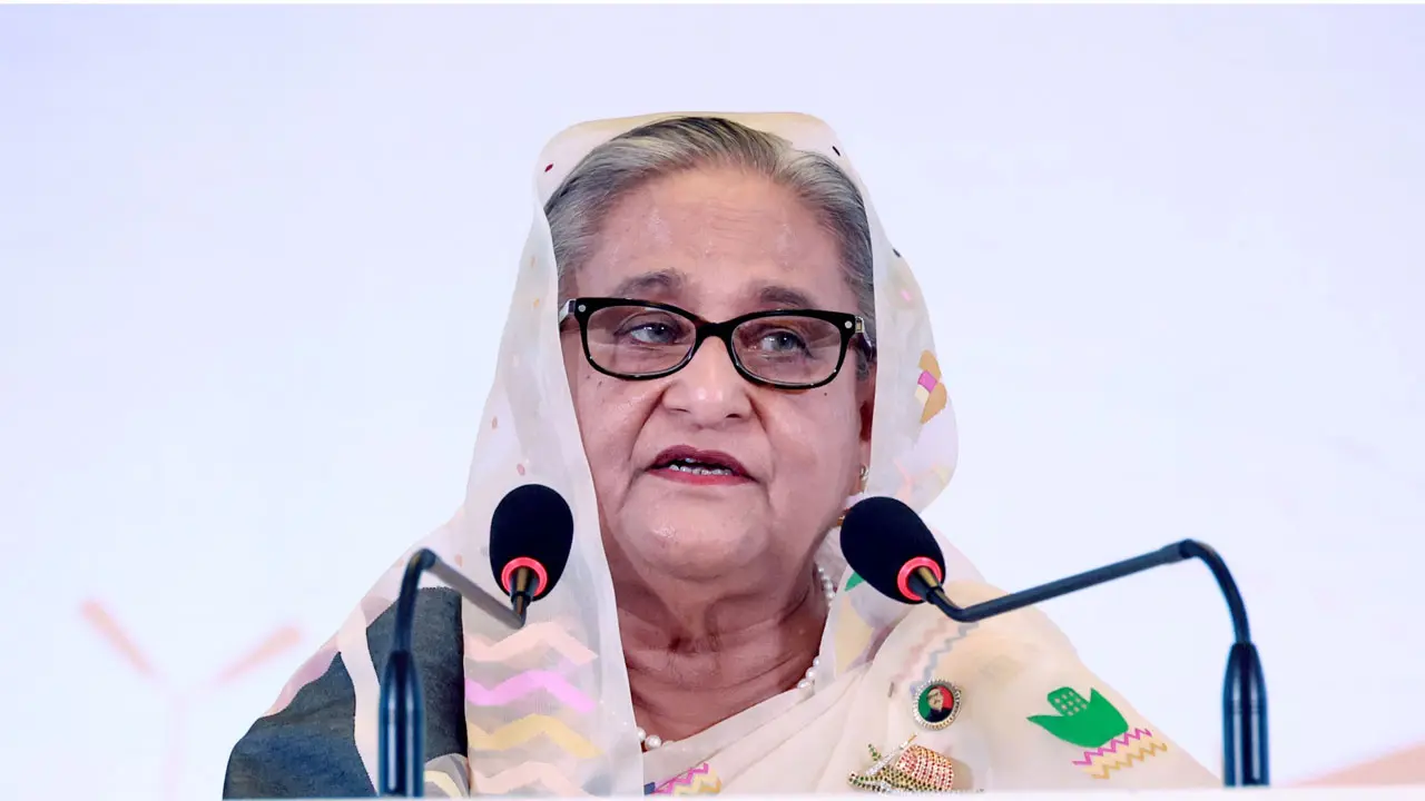 শেখ হাসিনাসহ ৪৬ জনের পরোয়ানা আইজিপির কাছে : চিফ প্রসিকিউটর