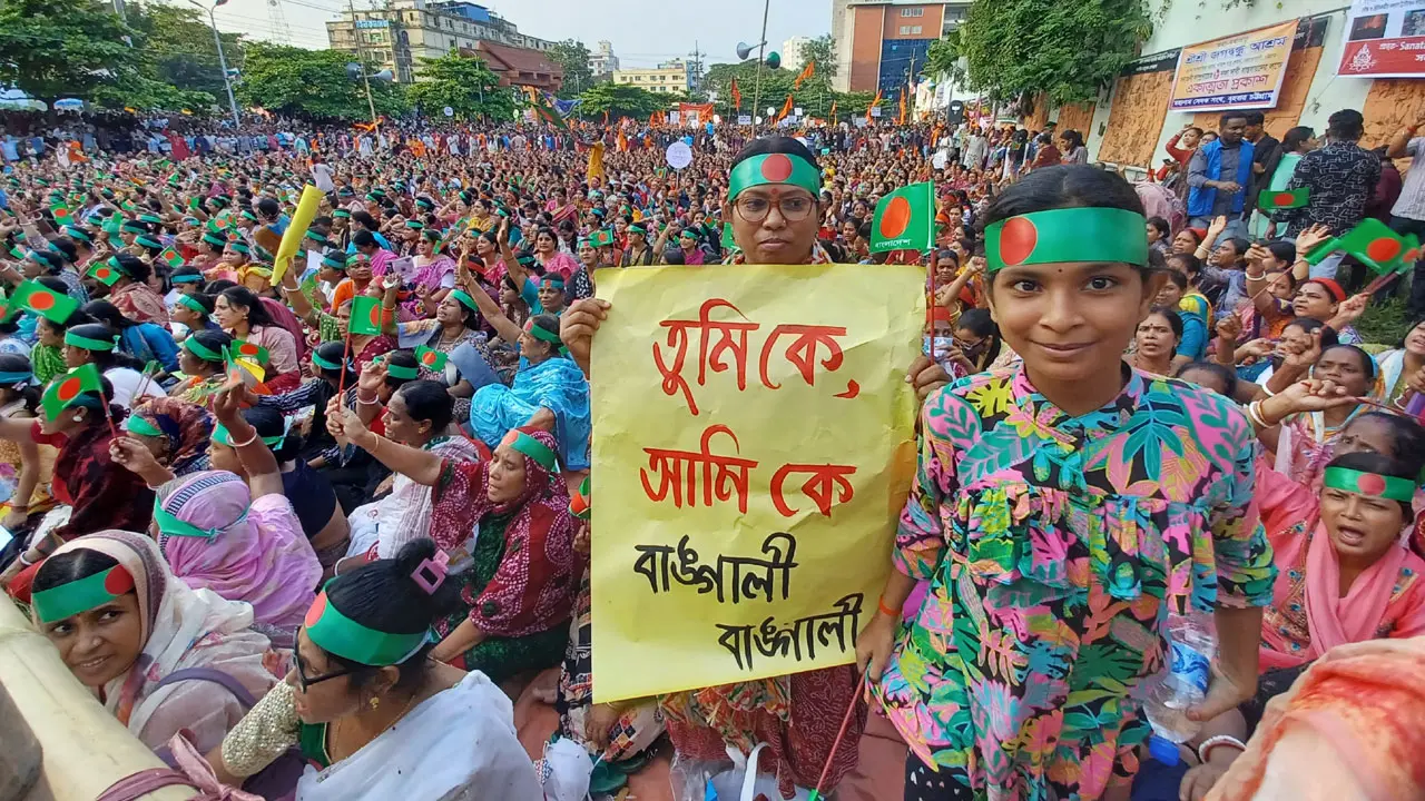 ৮ দাবিতে সনাতন ধর্মাবলম্বীদের সমাবেশ, প্রতি জেলায় মহাসমাবেশের ডাক
