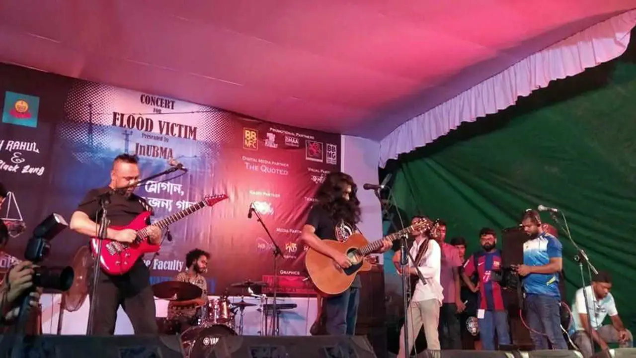 জবি কনসার্টে বন্যার্তদের ৮ লাখ টাকা ব্যয় যেভাবে