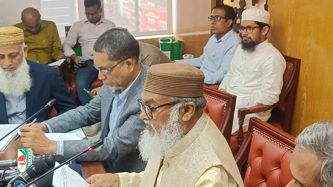 ৩০ নভেম্বরের পর হজের নিবন্ধন আর বাড়বে না : ধর্ম উপদেষ্টা
