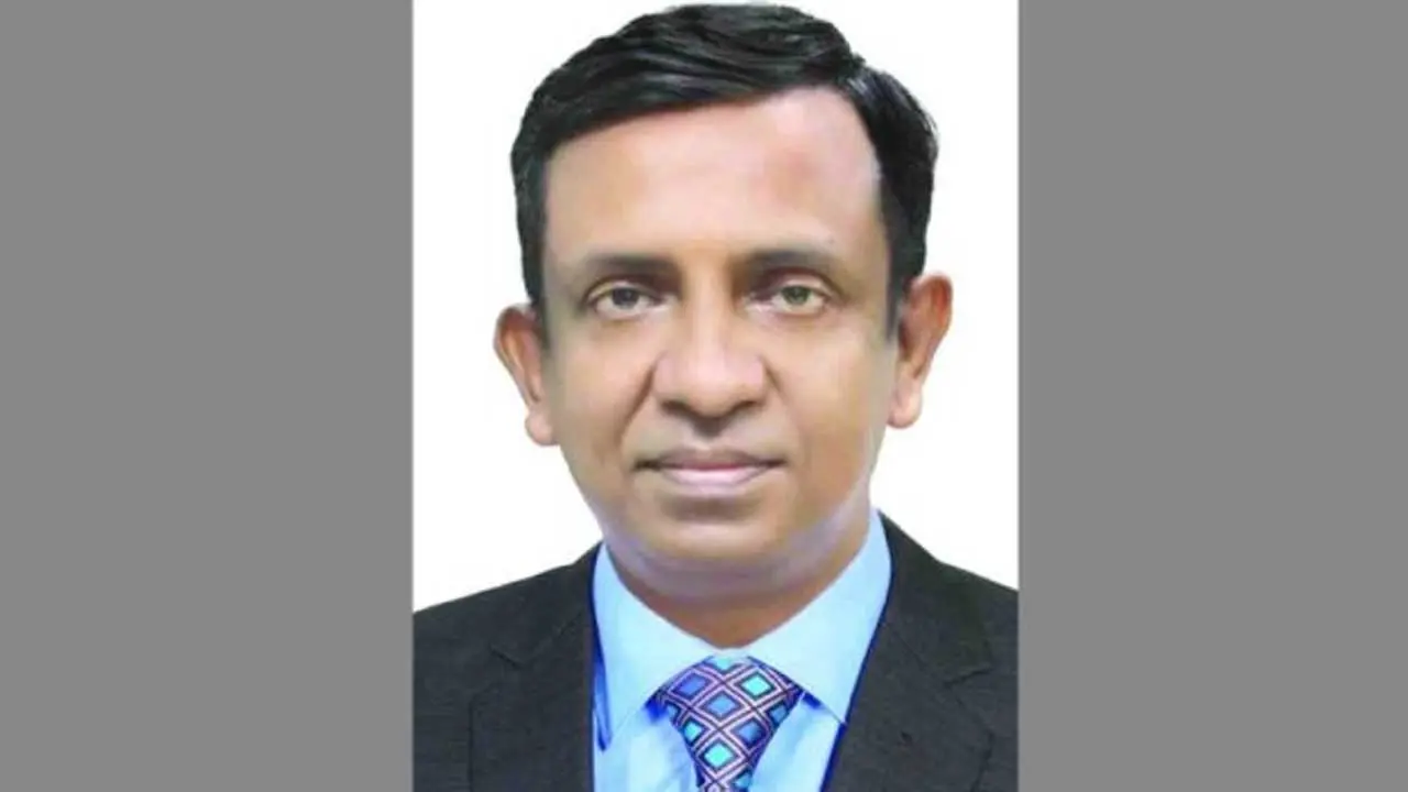 সাবেক সিনিয়র সচিব আমিনুল ইসলাম খান আটক