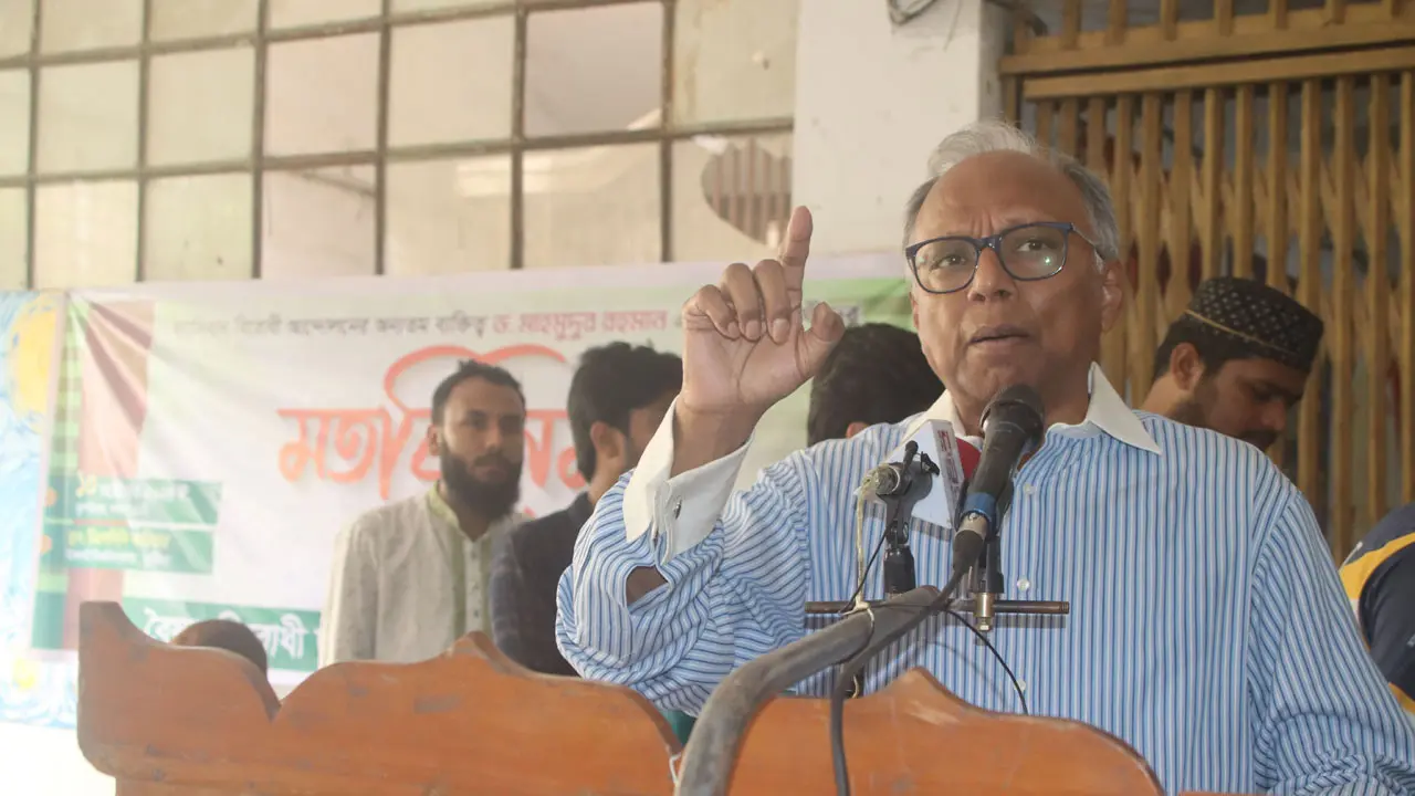 ‘মামলা করতে কুষ্টিয়া এসেছি, প্রথম আসামি হবেন হাসিনা’