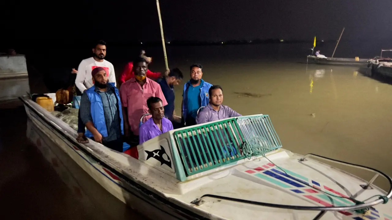 মা ইলিশ রক্ষায় কঠোর অবস্থানে প্রশাসন