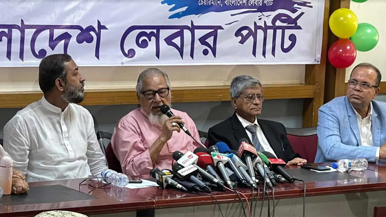 পদত্যাগ নিয়ে নতুন করে প্রসঙ্গ তোলাটা সন্দেহজনক : নজরুল ইসলাম