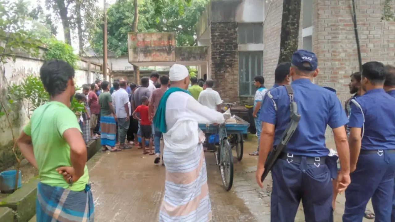 মামাকে হত্যার ৪৪ দিনের মাথায় অভিযুক্ত ভাগনেকে কুপিয়ে হত্যা