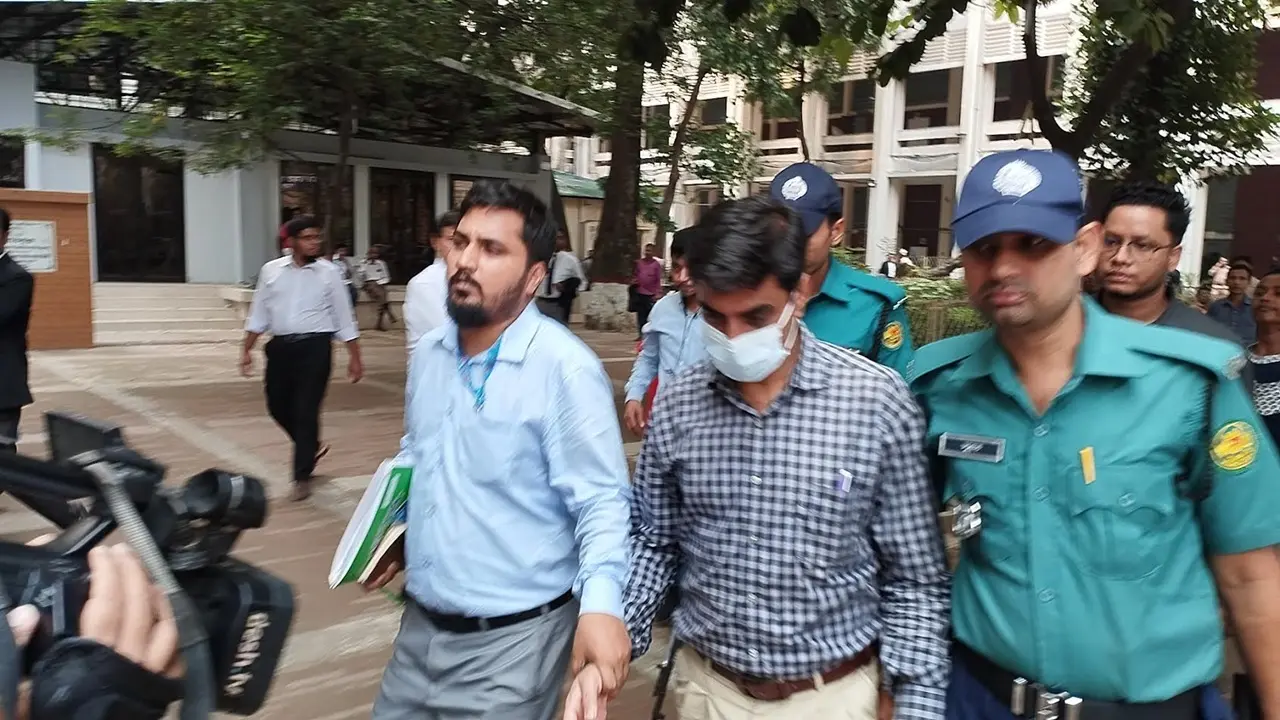 দুর্নীতির মামলায় ডেপুটি পোস্ট মাস্টার মোস্তাক কারাগারে