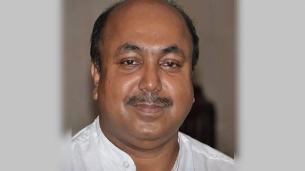 পিএসসির নতুন চেয়ারম্যান ড. মোবাশ্বের মোনেম