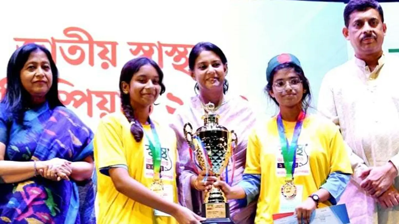‘স্বাস্থ্যকর অভ্যাসের মাধ্যমে শক্তিশালী ভবিষ্যৎ গড়তে হবে’