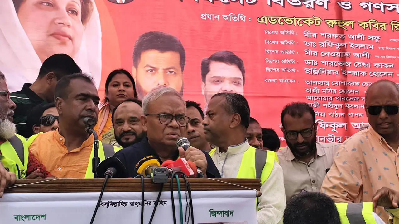 দোসর তো অনেকেই আছেন, রাষ্ট্রপতিকে নিয়ে এত ব্যস্ততা কেন