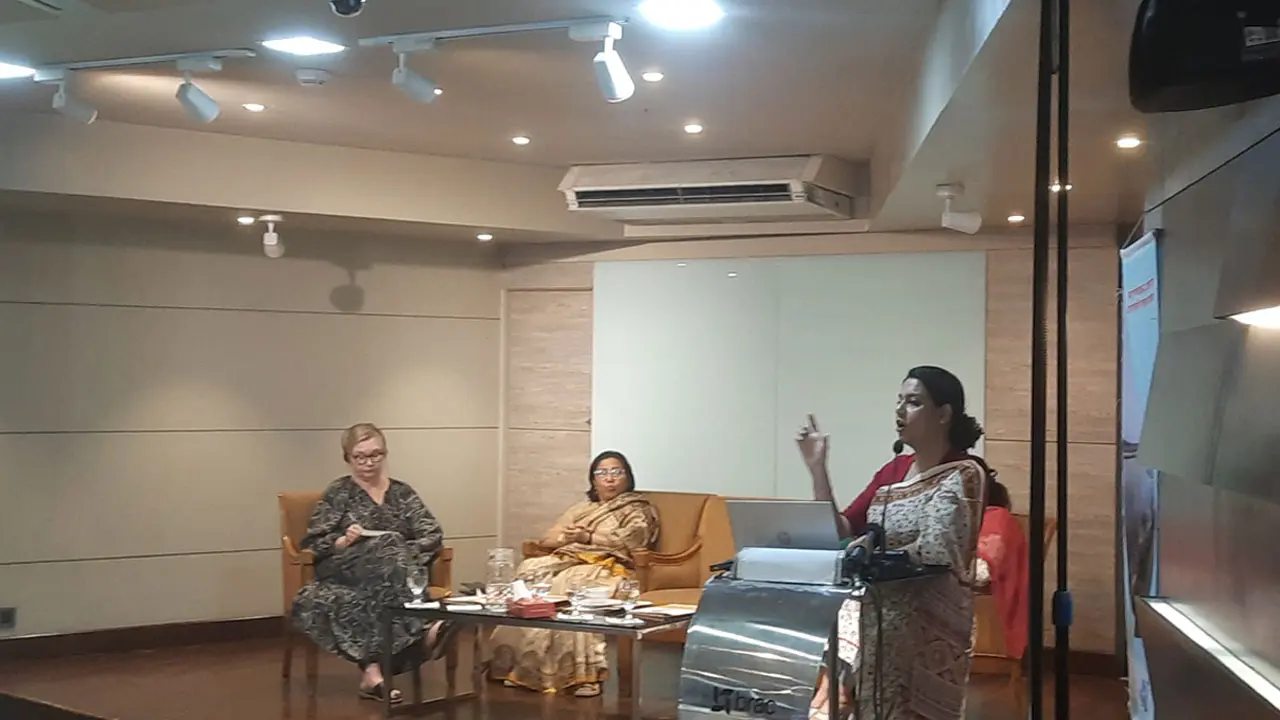 খাল-বিল ভরাটের ফলেই নোয়াখালীর বন্যা পরিস্থিতি দীর্ঘায়িত হয়েছে