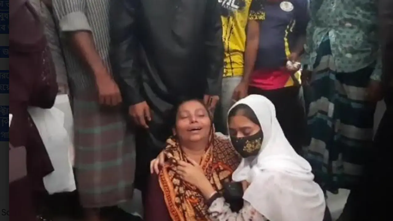 কুয়াকাটায় ঘুরতে গিয়ে সড়ক দুর্ঘটনায় শেষ দুই সহকর্মীর পুরো পরিবার