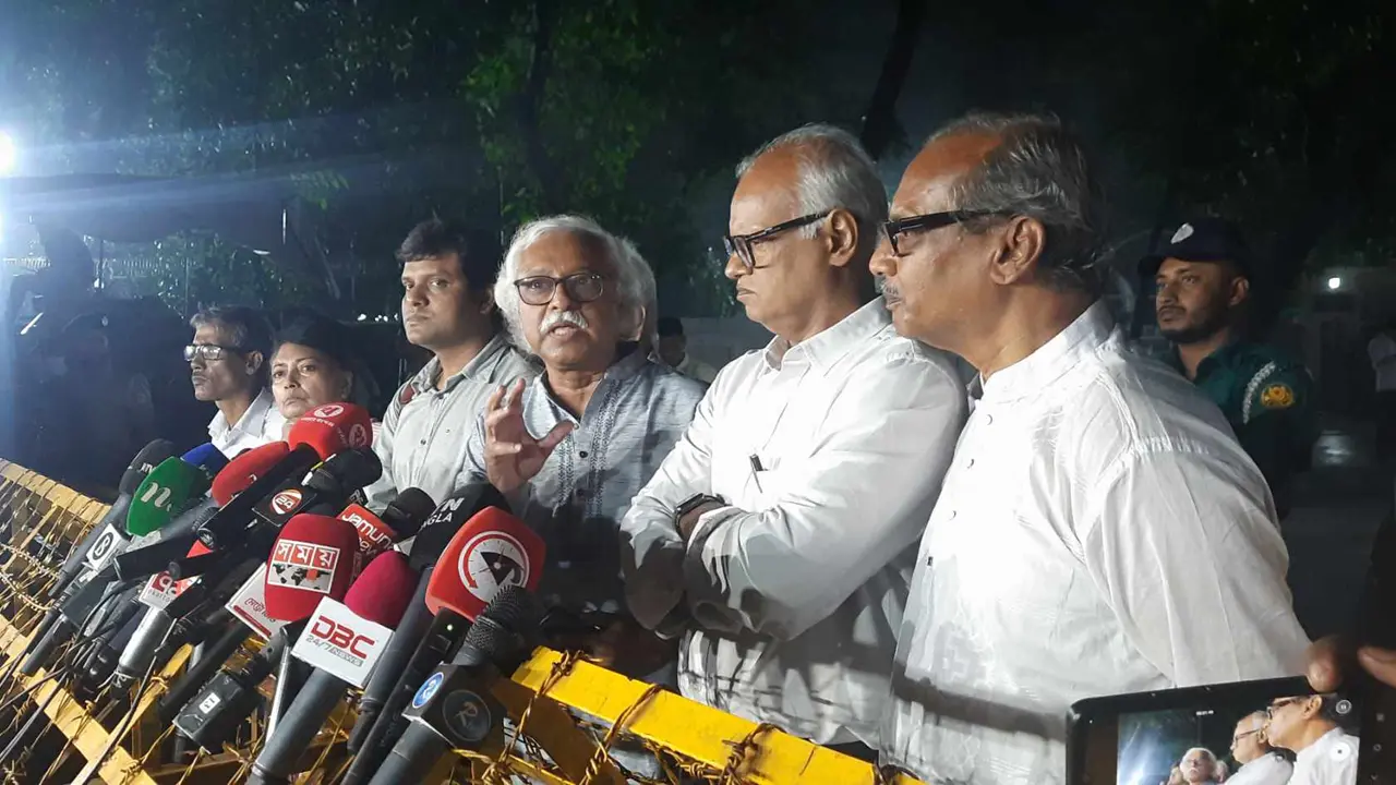 সব সংস্কারের দায়িত্ব অন্তর্বর্তী সরকারের না: রুহিন হোসেন প্রিন্স