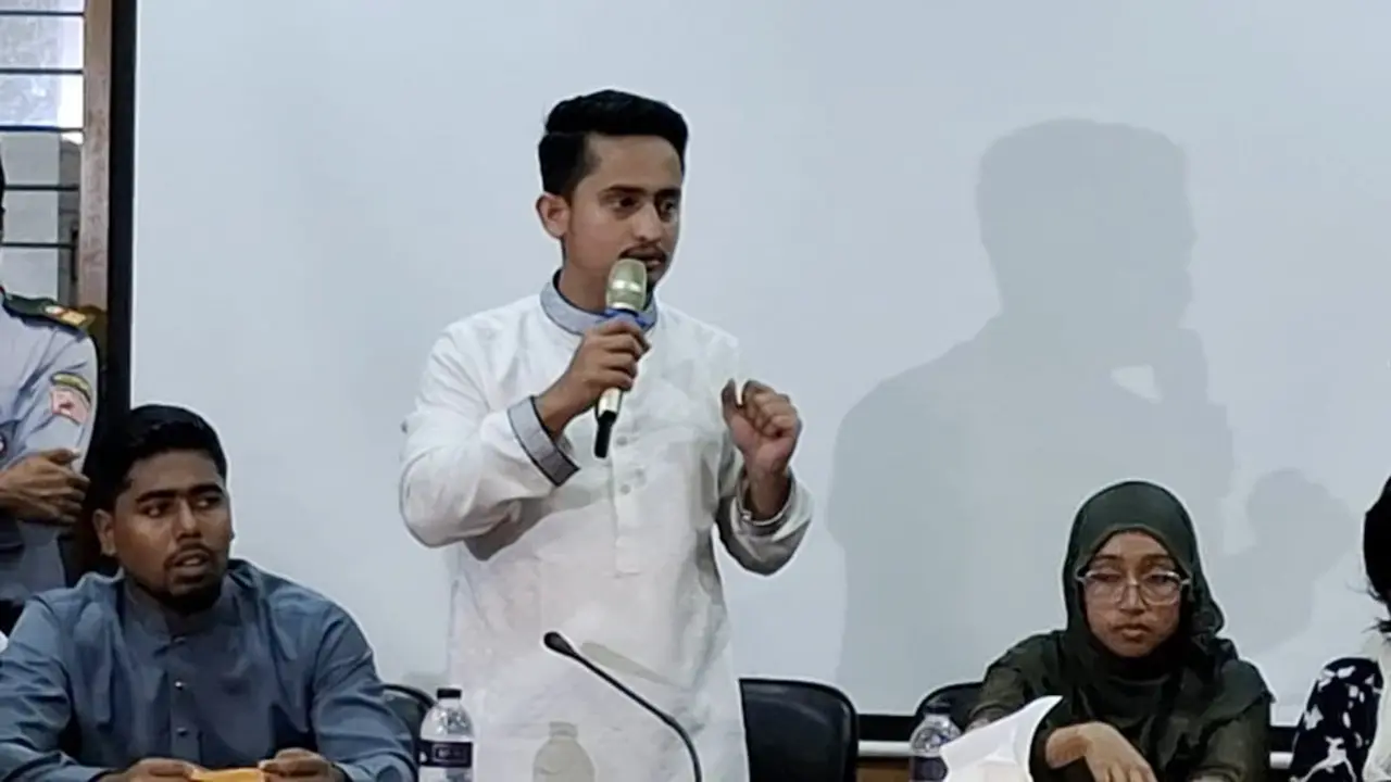 এখনই বৈষম্যবিরোধীদের রাজনৈতিক দল গঠন করা উচিত নয় : সারজিস