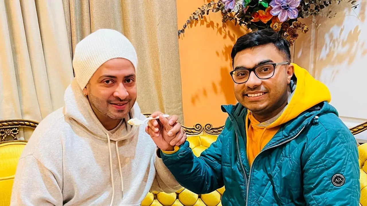 দুই সিনেমার ঘোষণা দিলেন হিমেল আশরাফ, একটিতে শাকিব