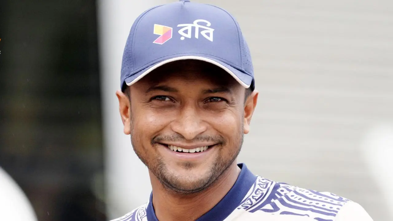 আগামীকাল দেশে ফিরছেন সাকিব!