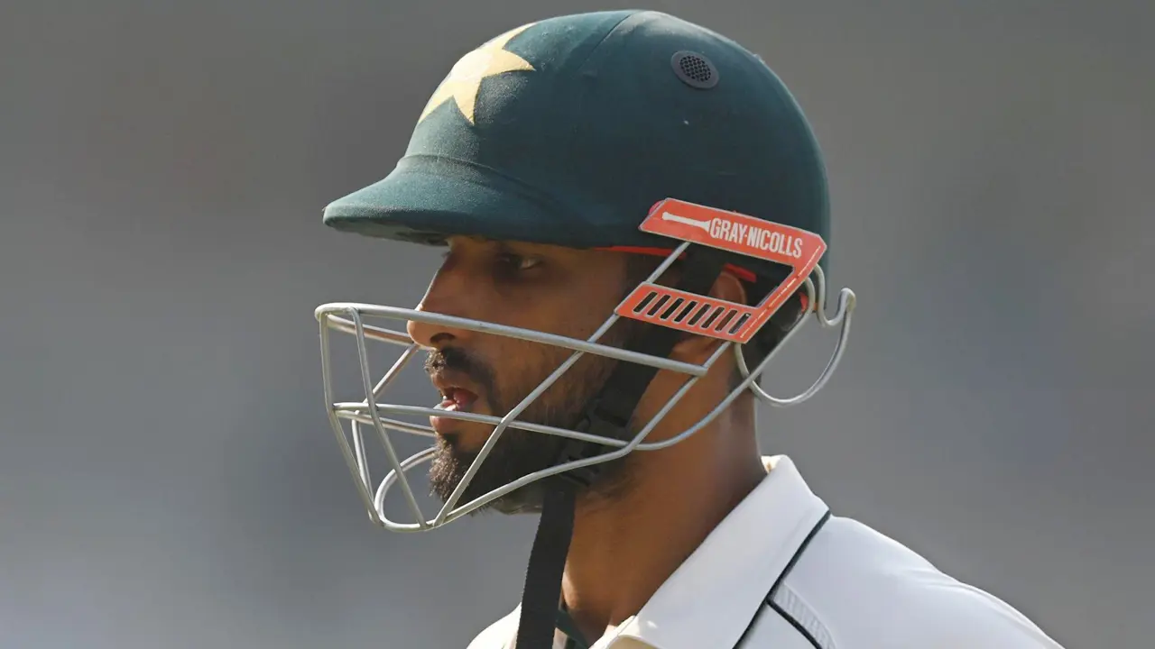 ইতিহাসগড়া হারে যাদের দায় দিলেন পাক অধিনায়ক