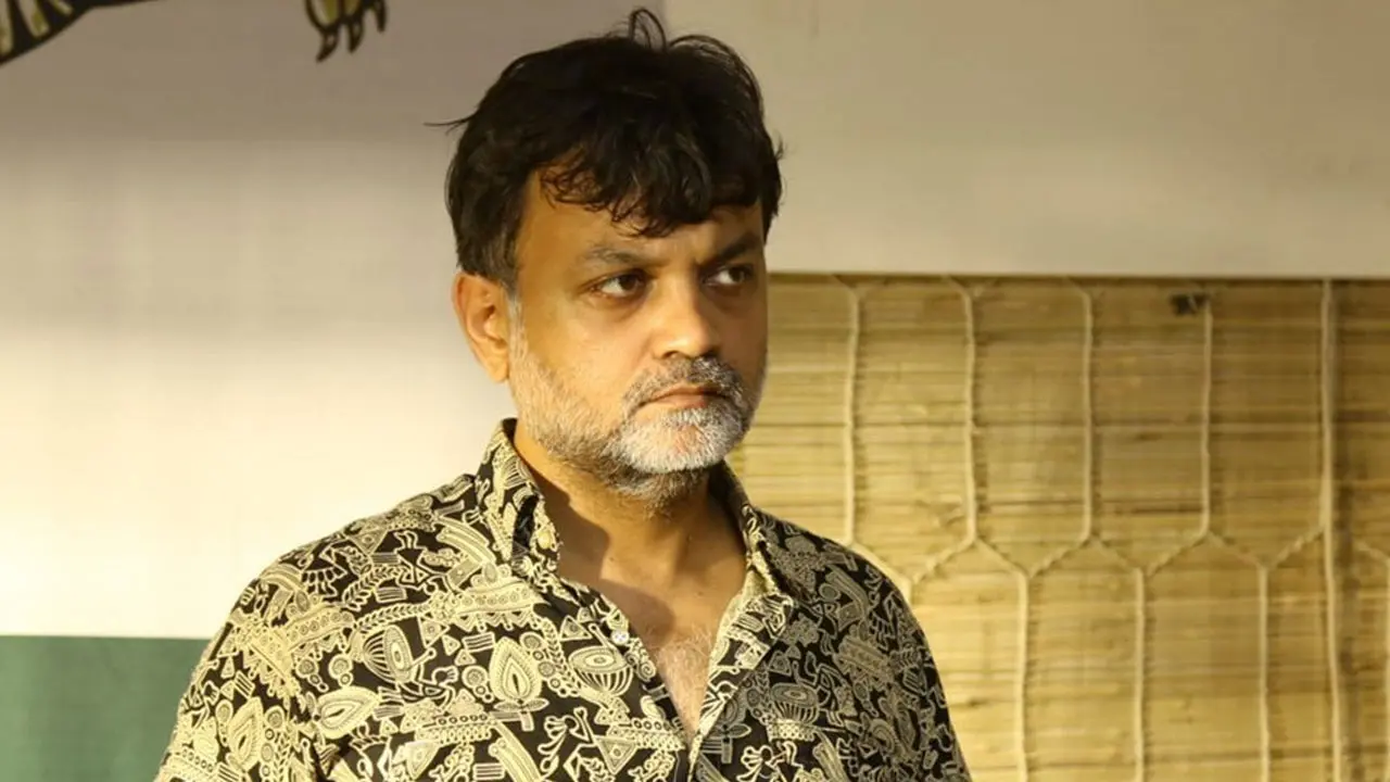 হিন্দি ছবির ওপর ক্ষুব্ধ সৃজিত