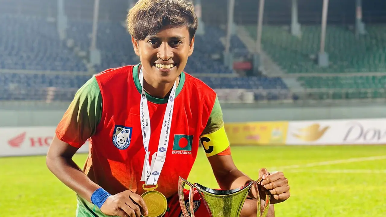 ‘সাবিনা ক্যাপ্টেন নয়, লিডার’