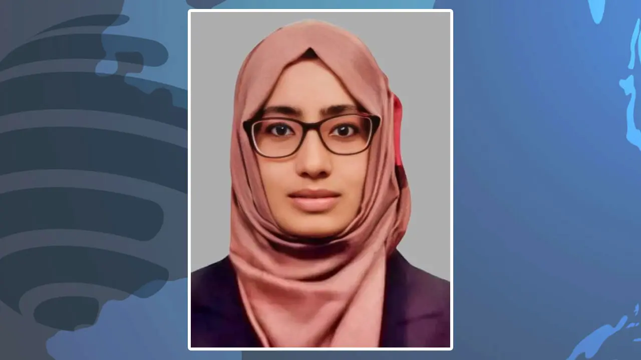গা ঢাকা দিয়েছেন বিতর্কিত সেই ম্যাজিস্ট্রেট ঊর্মি