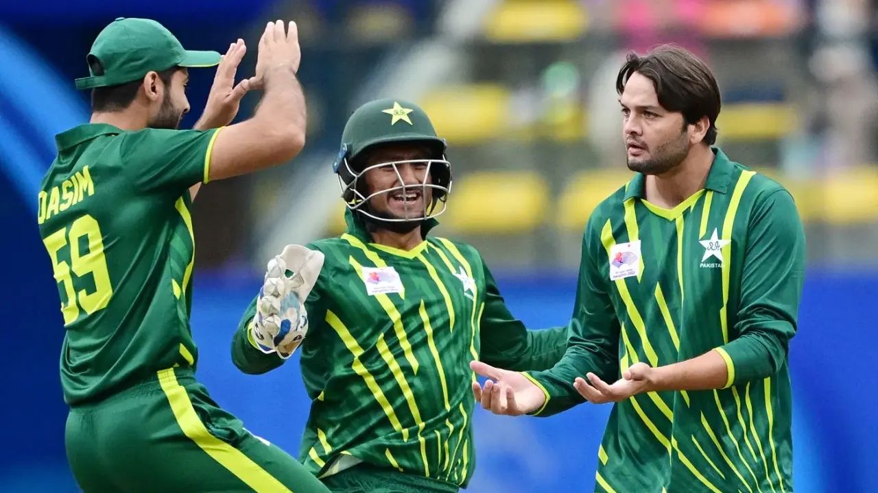 পাকিস্তান ক্রিকেটকে বিদায় বললেন তারকা স্পিনার