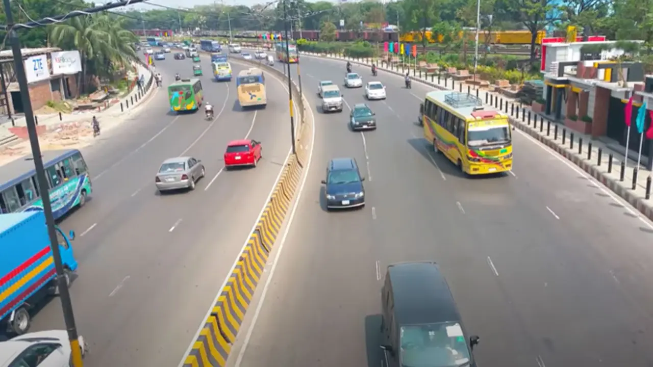 ১ অক্টোবর থেকে বিমানবন্দর এলাকা হর্ন ও প্লাস্টিকমুক্ত ঘোষণা