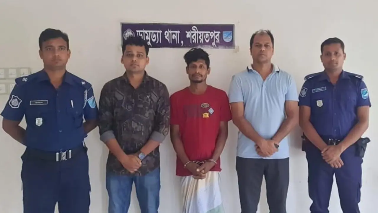 তুচ্ছ ঘটনাকে কেন্দ্র করে খুন, শরীয়তপুর থেকে আসামি গ্রেপ্তার
