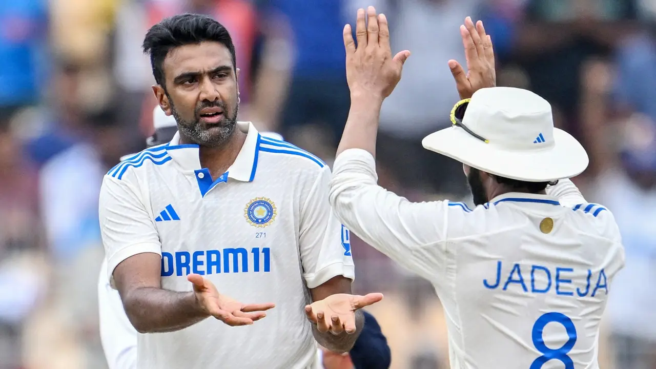 বাংলাদেশের হারের ম্যাচে অশ্বিনের ৪ রেকর্ড