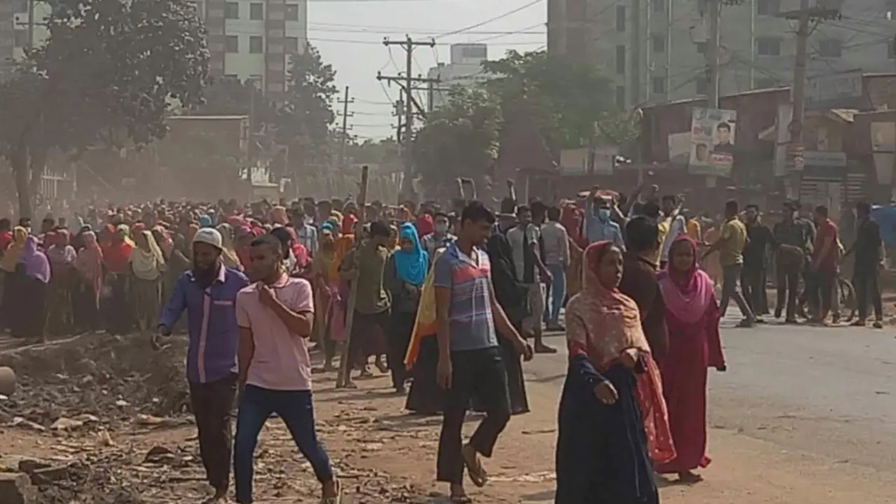 নিহত শ্রমিকের পরিবারকে ৫ লাখ টাকা দিল বিজিএমইএ