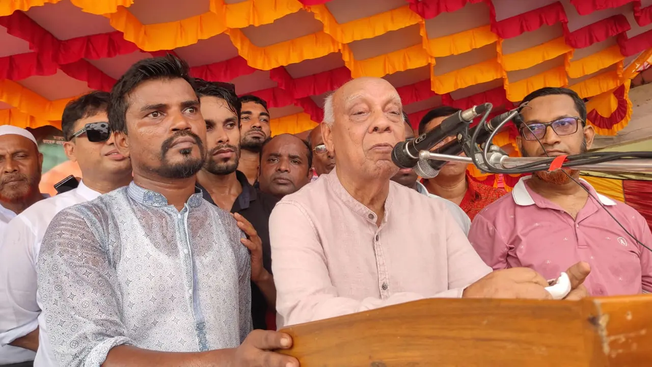 দলে নিতে হলে ঈমান ঠিক আছে কি না দেখতে হবে