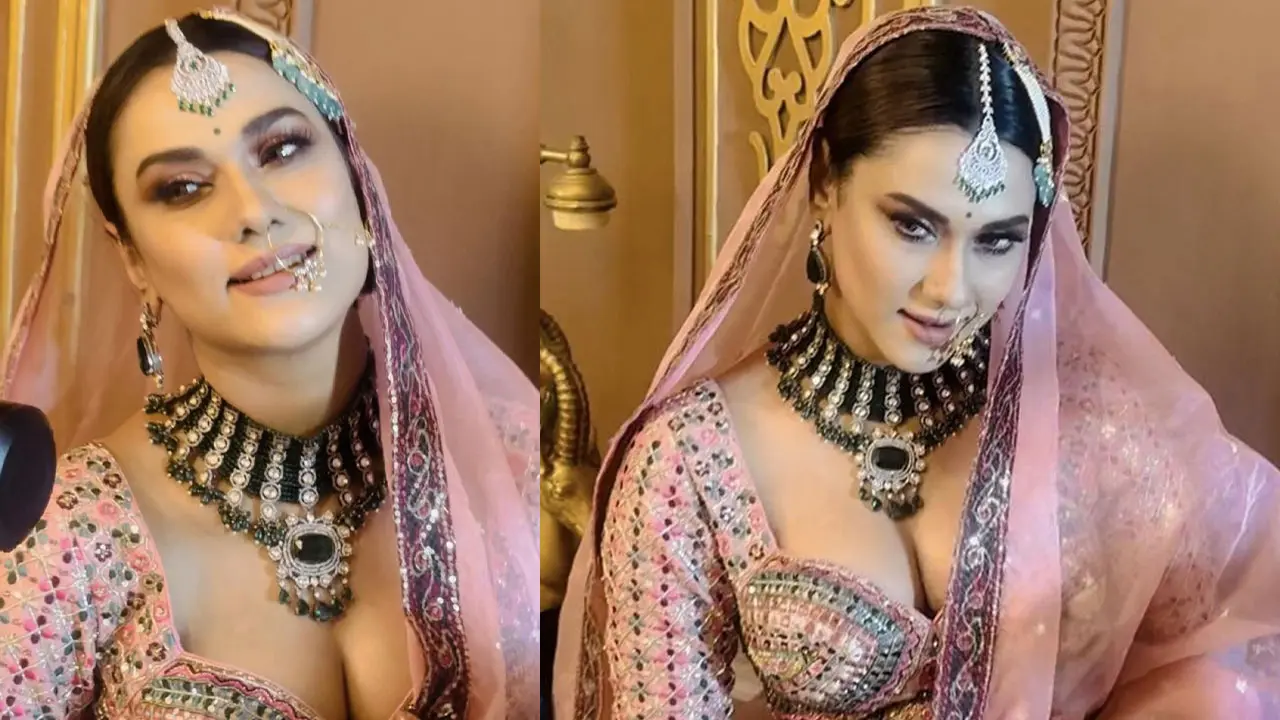ব্রাইডাল লুকে ববির বিয়ে নিয়ে প্রশ্ন