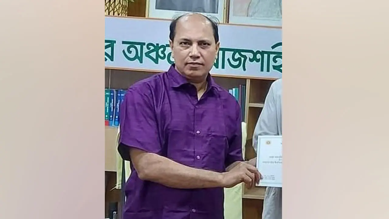 ঘুষ নেওয়ার অভিযোগে কর কমিশনার বরখাস্ত
