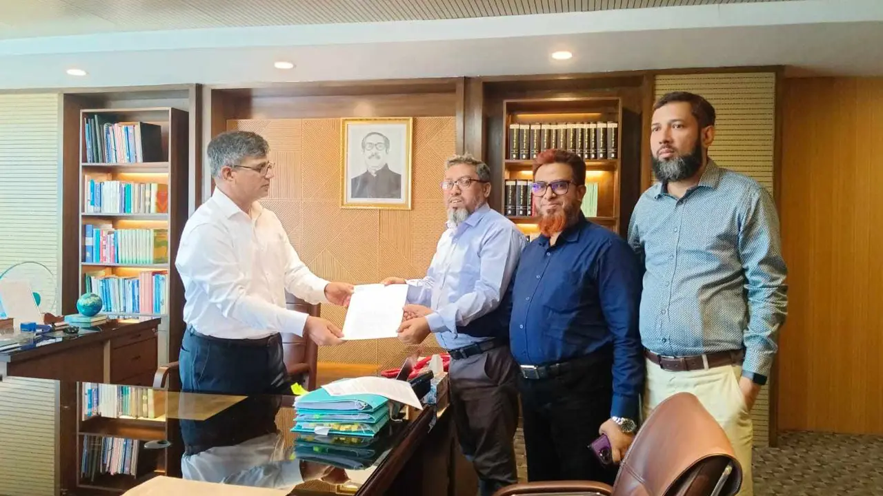 ইন্টারনেট মৌলিক মানবাধিকার ঘোষণাসহ বিটিআরসি সংস্কারের প্রস্তাব
