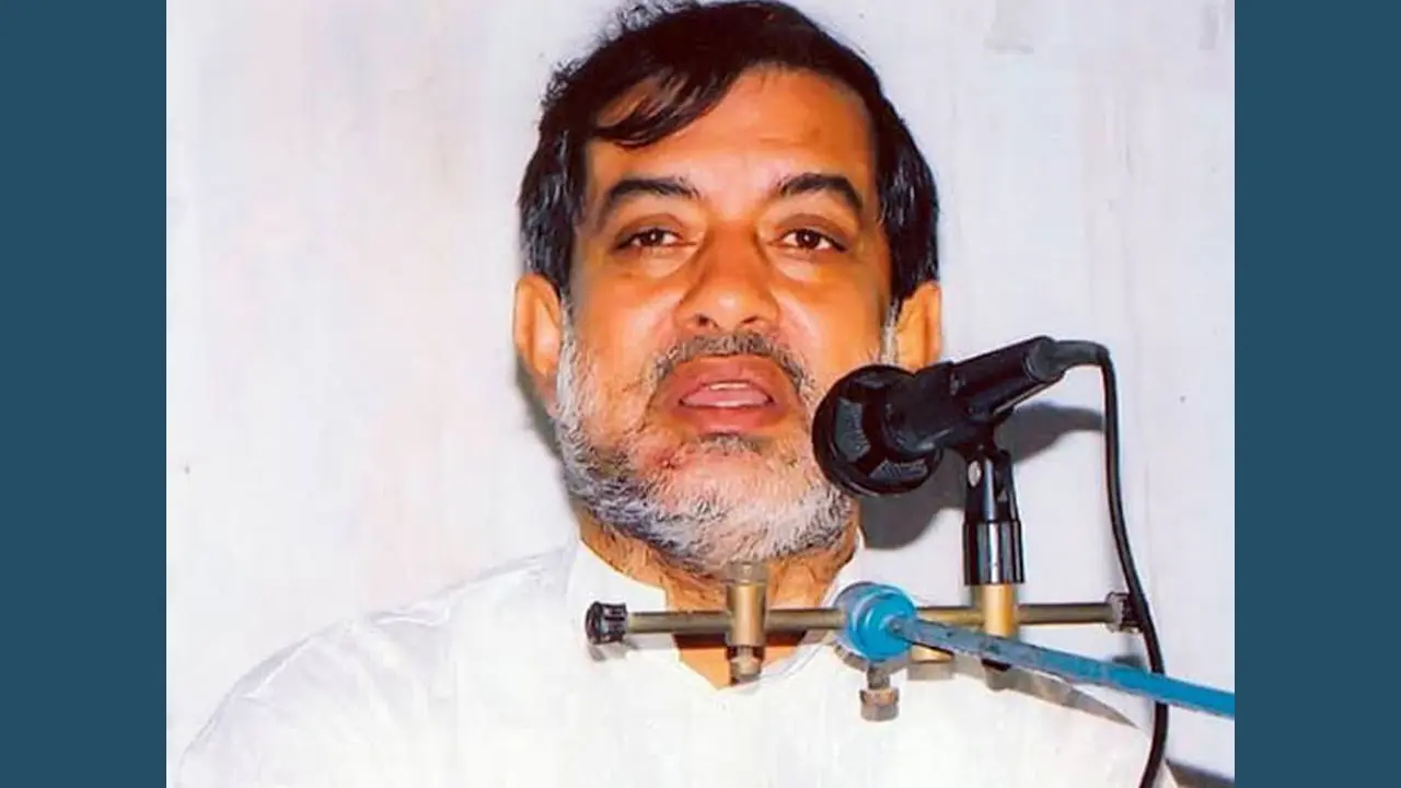 সাবেক এমপি ফজলে করিমসহ ১৭ জনের বিরুদ্ধে মামলা