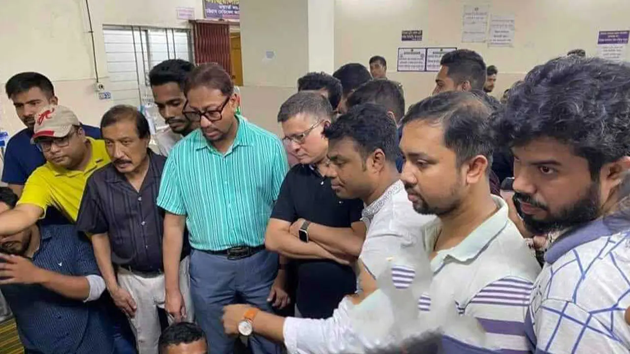 শিক্ষাঙ্গণ সন্ত্রাসমুক্ত রাখতে বিএনপি নেতা ডা. শাহাদাতের আহ্বান