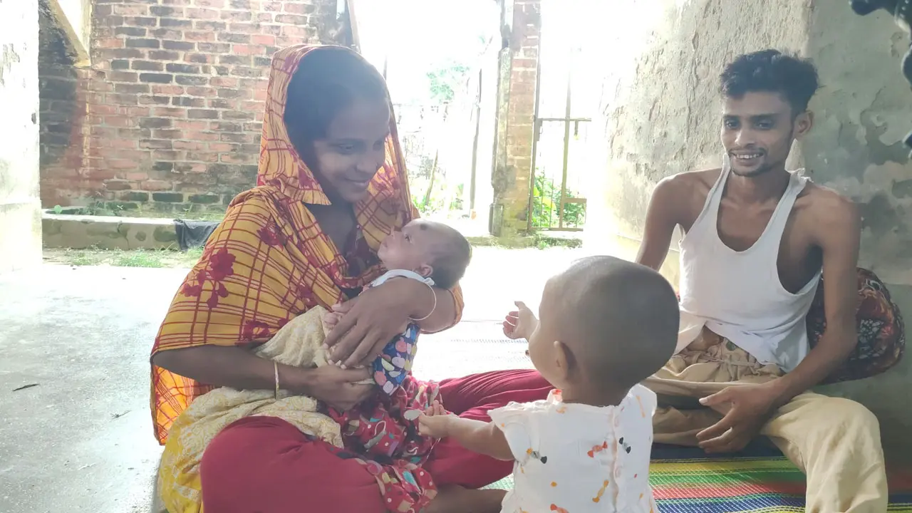 ‘মেয়েকে কাছে পেয়ে গুলিবিদ্ধ হওয়ার কষ্ট ভুলে গেছি’
