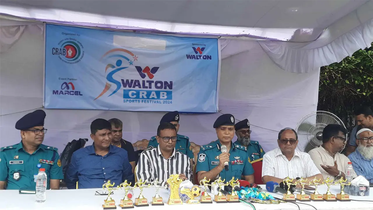 জামিনে মুক্ত শীর্ষ সন্ত্রাসীরা নজরদারিতে : ডিএমপি কমিশনার