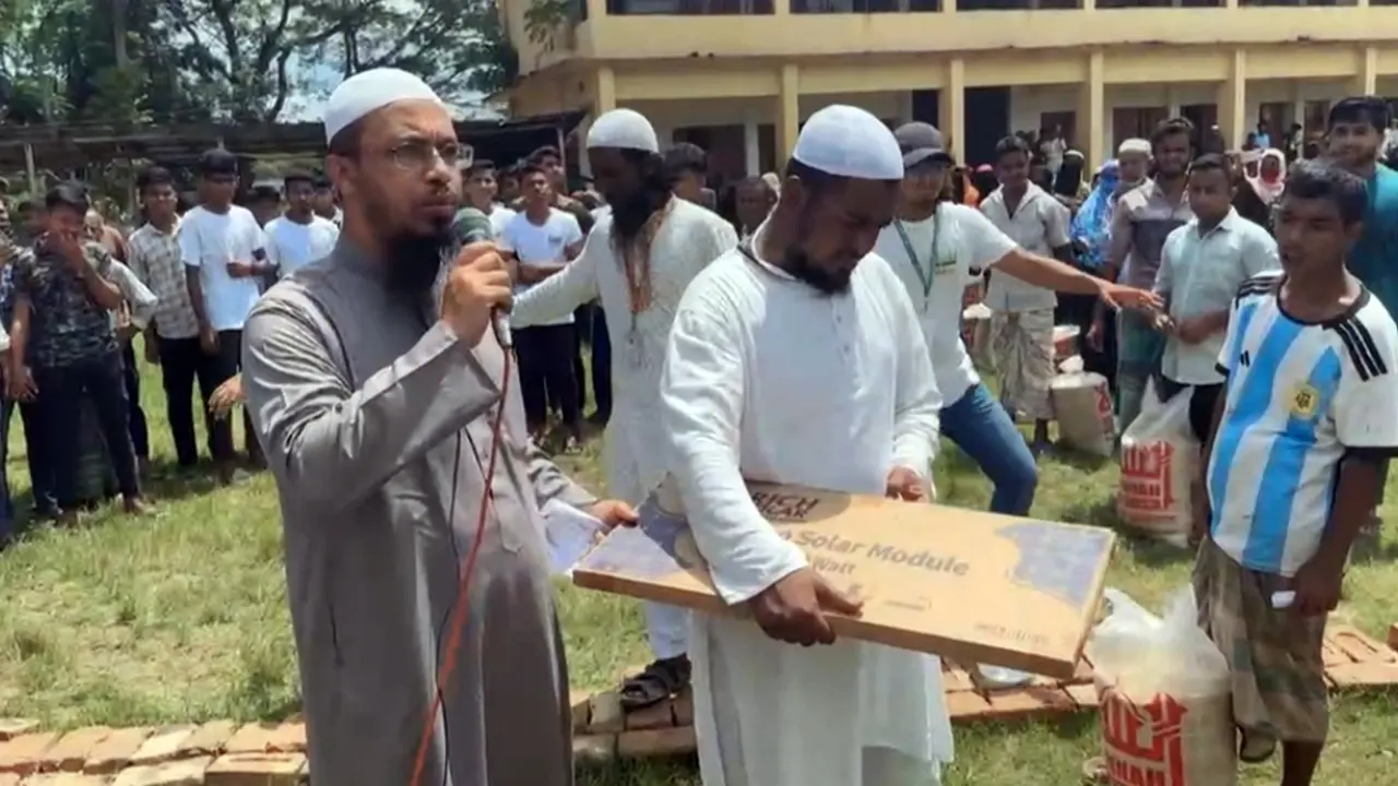 সব ধর্মের মানুষের দুর্ভোগ-দুর্যোগে পাশে দাঁড়াব : শায়খ আহমাদুল্লাহ