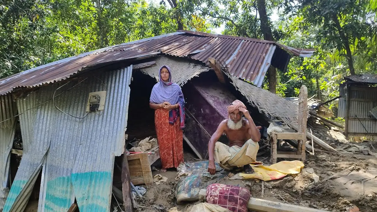বন্যায় ফেনীতে বাড়িঘরে ক্ষতি প্রায় ৭০০ কোটি টাকা 