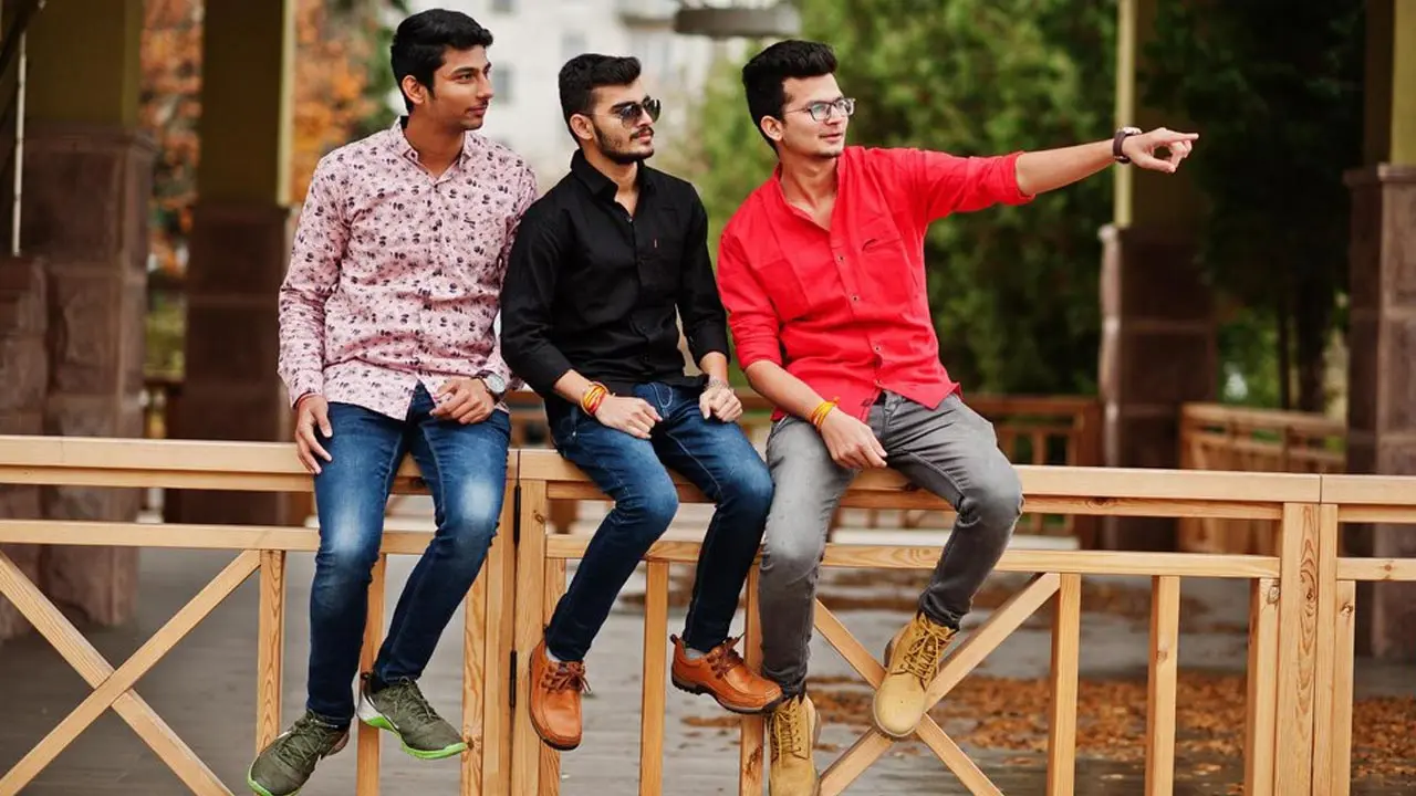 সত্যিকারের বন্ধু চেনার উপায়